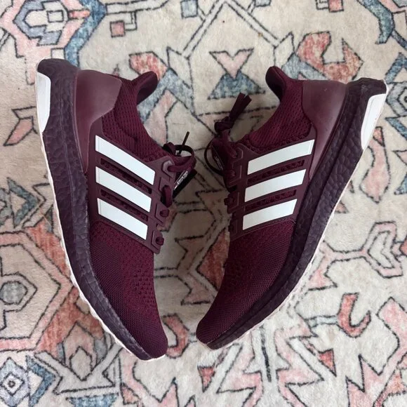 Adidas Ultraboost 1.0 NCAA Pack - Texas A&M - size 10 - Picture 3 of 5